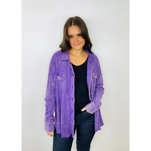 Zenana Outfitters Tops - Meet You There Cotton Waffle Acid Wash Oversized Shacket in Violet